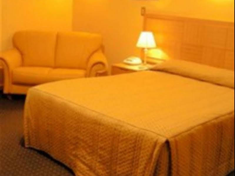 Desert Sand Motor Inn Брокен-Гілл Екстер'єр фото