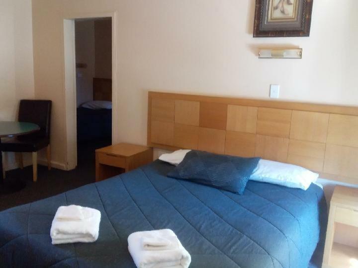 Desert Sand Motor Inn Брокен-Гілл Екстер'єр фото
